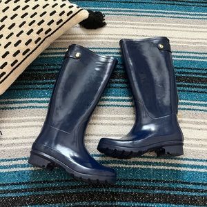 Banana Republic Navy Rain Boots size 6
